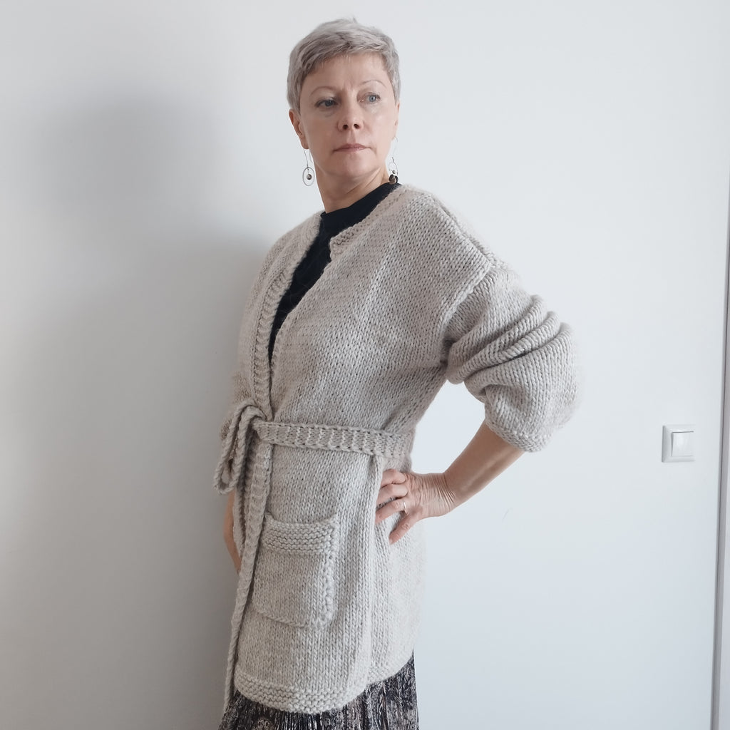 Cardigan "Smėlis"