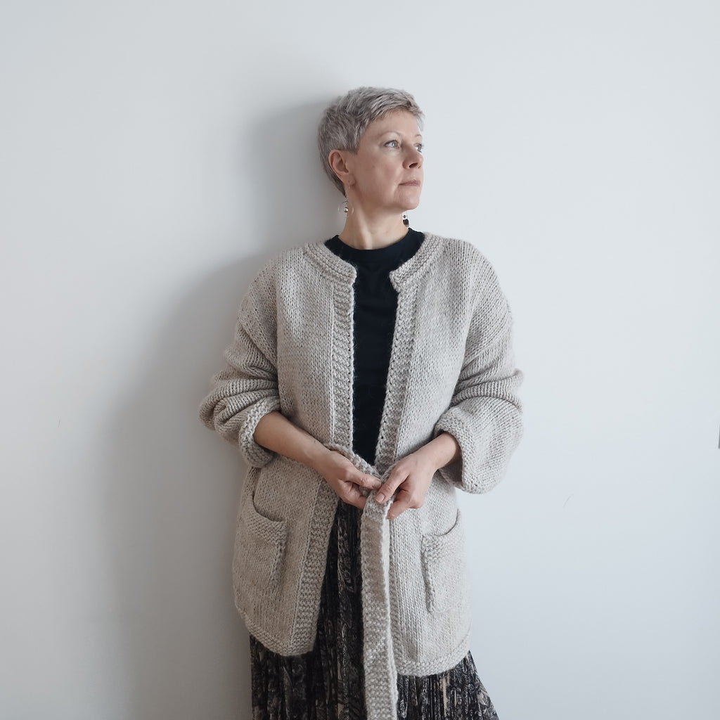 Cardigan "Smėlis"